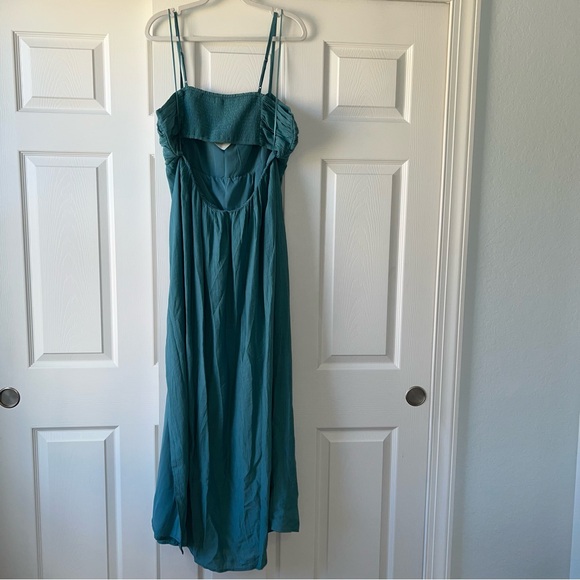 Abercrombie & Fitch Teal Maxi Dress - Picture 3 of 10